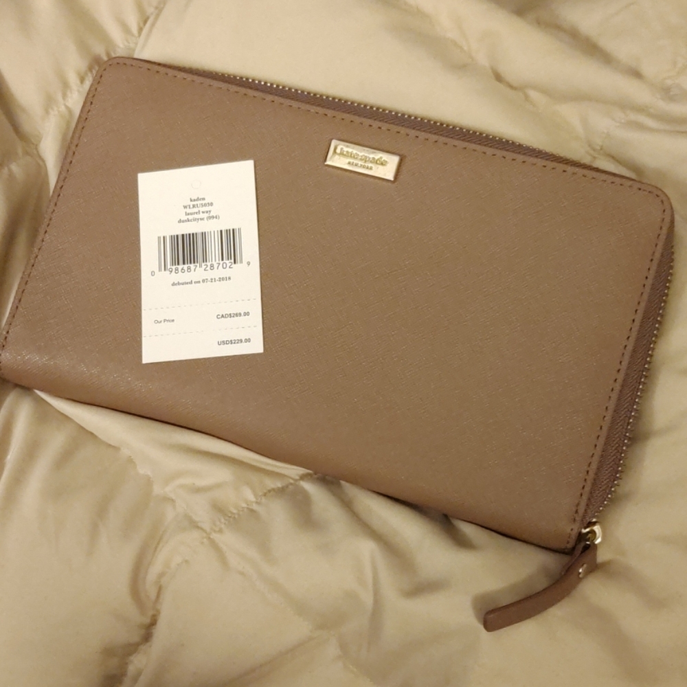 Kate Spade Wallet